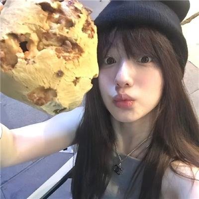 大学新生的秘密生活